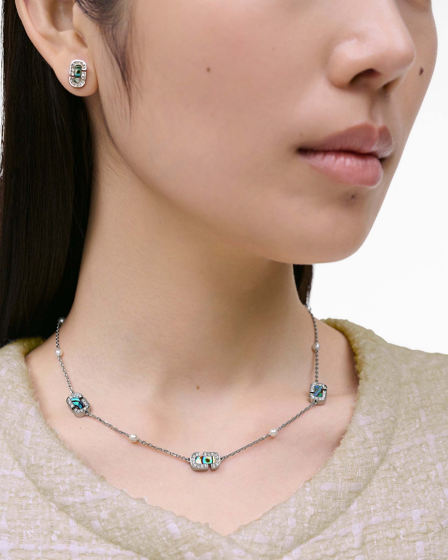 The J Marc Luxe Station Necklace