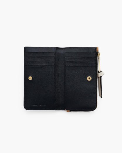 The Utility  Snapshot Slim Wallet
